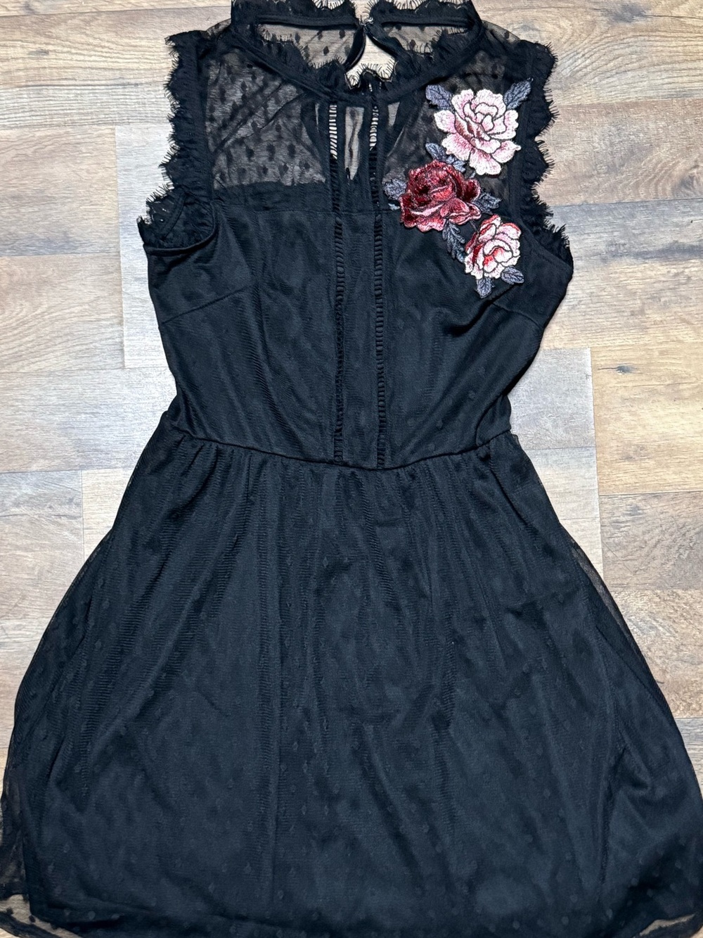 Lots of Love by Speechless Lace Rose Mesh Mini Dress Black🥀•Size M• - Picture 4 of 11